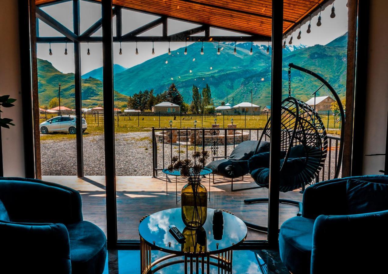 Holiday Home Kazbegi Exterior photo