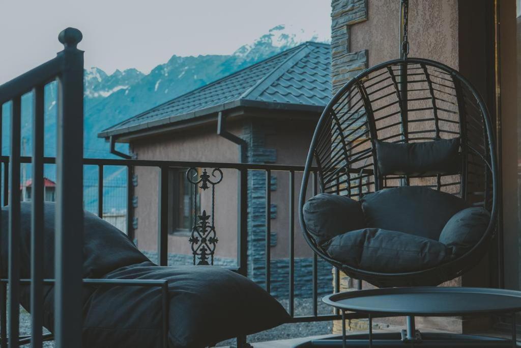 Holiday Home Kazbegi Exterior photo